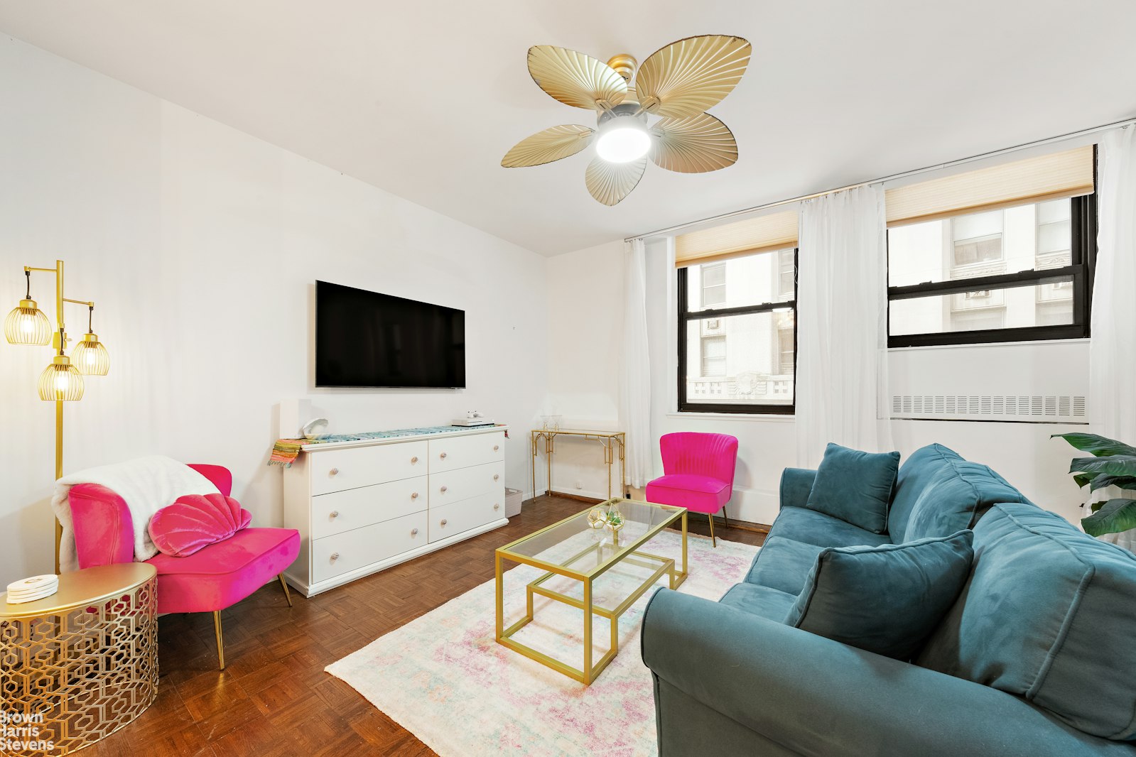 Photo 1 of 3 Hanover Square 4A, Financial District, NYC, $435,000, Web #: 22879102