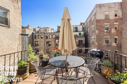 Rental Property at 50 West 86th Street C3, Upper West Side, NYC - Bedrooms: 2 Bathrooms: 2 Rooms: 4  - $7,500 MO.