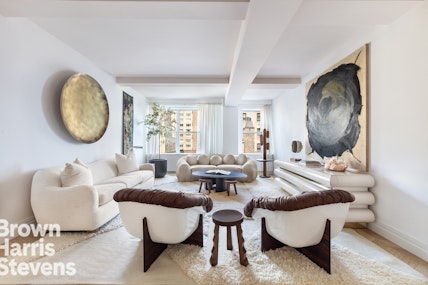 Property for Sale at 393 West End Avenue 9E, Upper West Side, NYC - Bedrooms: 3 
Bathrooms: 2.5 
Rooms: 5  - $3,450,000