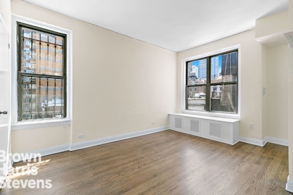 Rental Property at 245 West 72nd Street 7D, Upper West Side, NYC - Bedrooms: 1 Bathrooms: 1 Rooms: 3  - $3,495 MO.