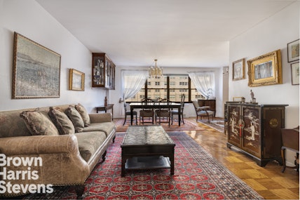 Property for Sale at 140 West End Avenue 25J, Upper West Side, NYC - Bedrooms: 1 
Bathrooms: 1 
Rooms: 3.5 - $795,000