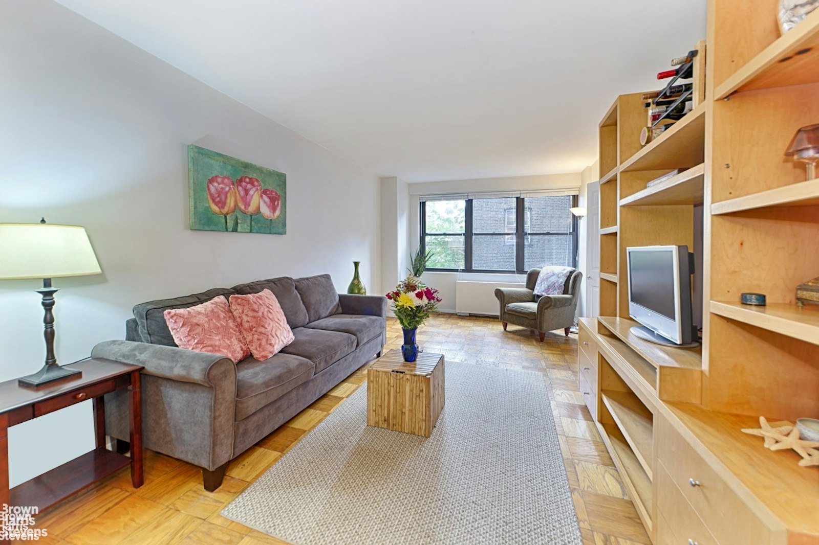 Photo 1 of 245 East 25th Street 5L, Gramercy Park, NYC, $4,000, Web #: 22915806