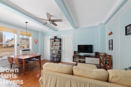 Property for Sale at 17 West 64th Street 7Cd, Upper West Side, NYC - Bedrooms: 1 
Bathrooms: 2 
Rooms: 4  - $975,000