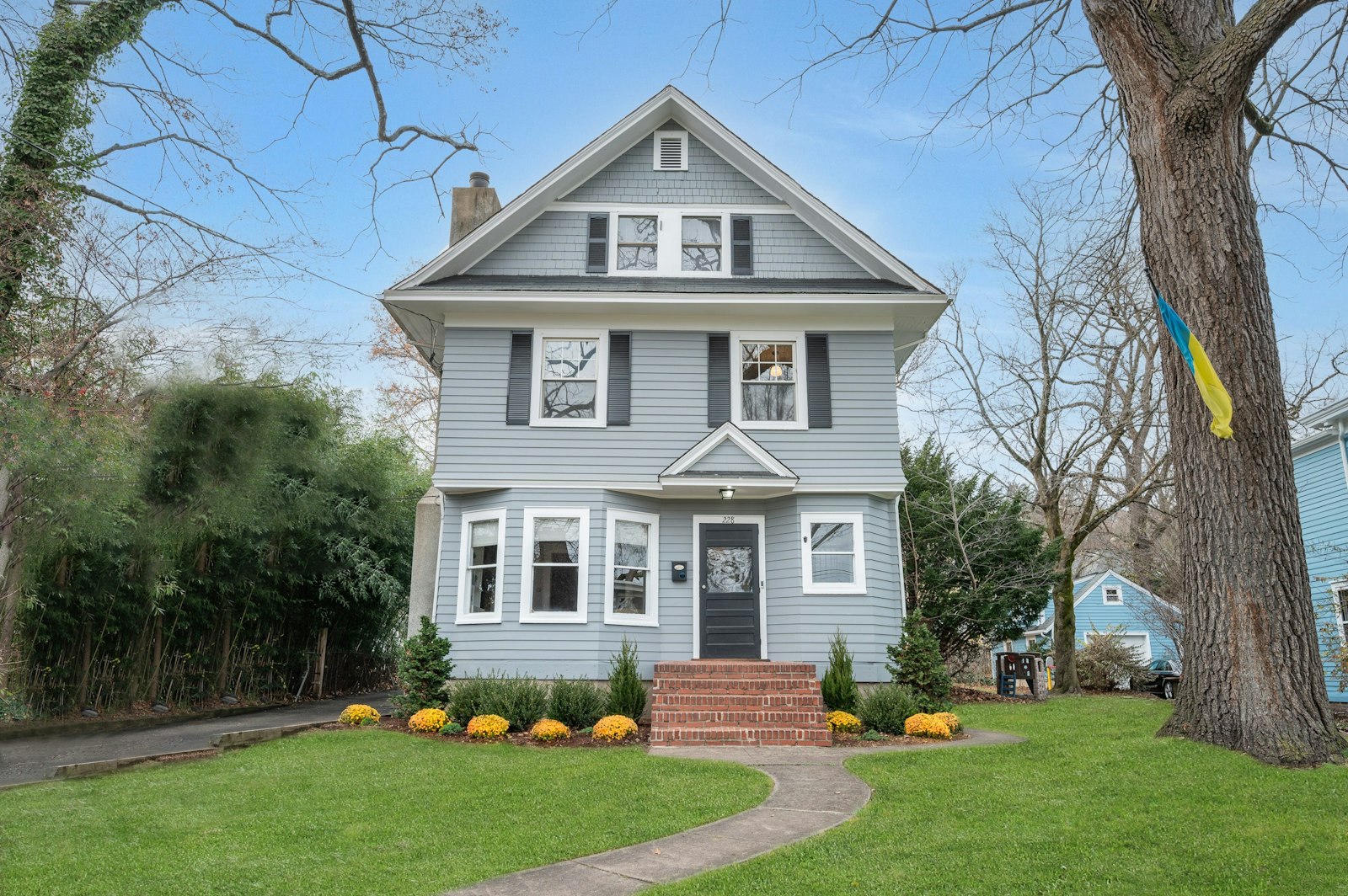 Photo 1 of 228 Valley Road, Montclair, New Jersey, $1,099,000, Web #: 22919833