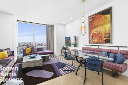 Property for Sale at 15 Hudson Yards 35D, West 30 S, NYC - Bedrooms: 2 
Bathrooms: 2.5 
Rooms: 4  - $3,850,000
