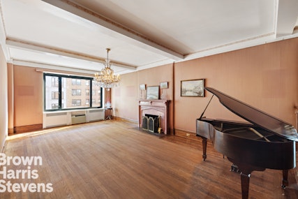 180 East 79th Street 14A, Upper East Side, NYC - 2 Bedrooms  
2 Bathrooms  
4 Rooms - 