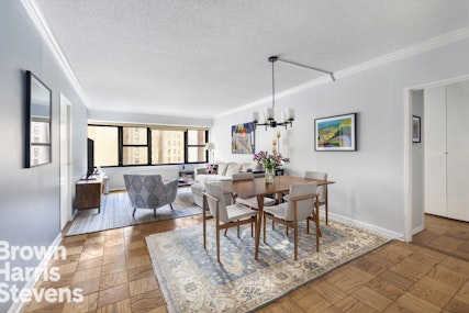Property for Sale at 160 East 38th Street 8B, Midtown East, NYC - Bedrooms: 2 
Bathrooms: 2 
Rooms: 4  - $1,020,000