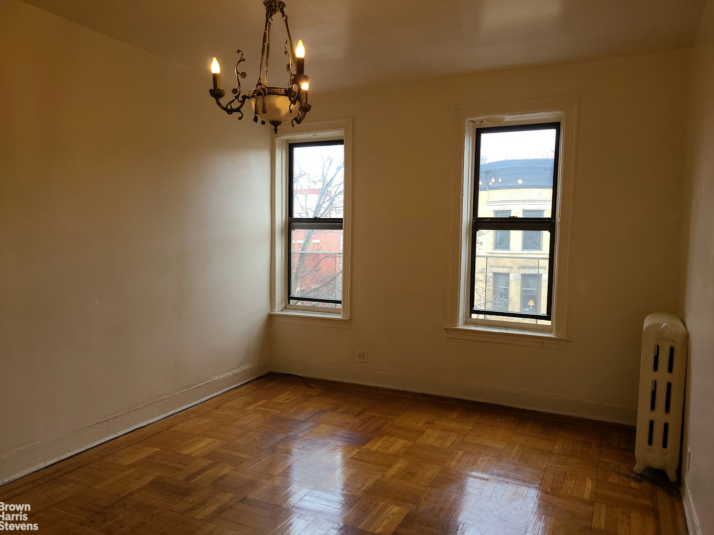 Photo 1 of 452 Park Place 4C, Crown Heights, Brooklyn, NY, $2,900, Web #: 22921923