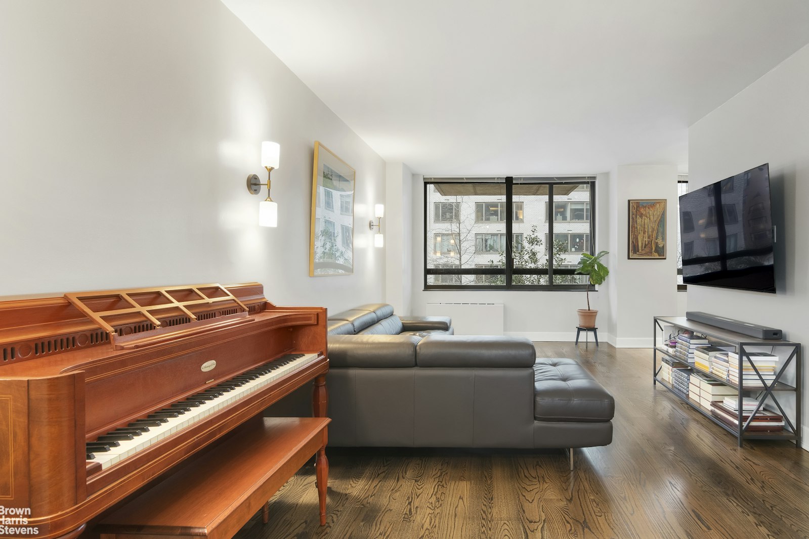Photo 1 of 171 East 84th Street 3A, Upper East Side, NYC, $980,000, Web #: 22930807
