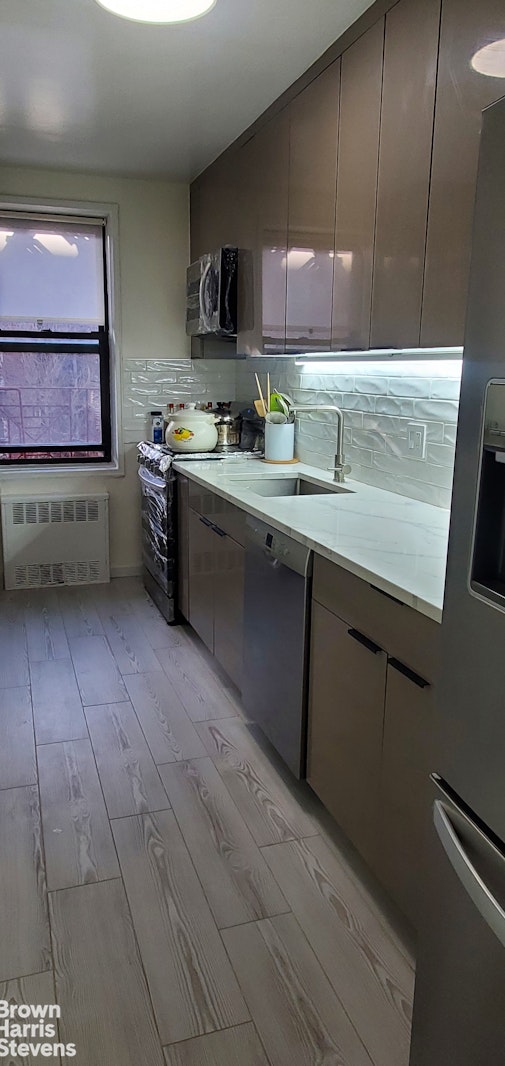 87-09 34th Avenue 3C Jackson Heights Queens NY 11372