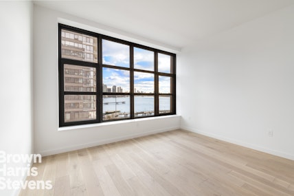 Rental Property at 29 Huron Street 5Dw, Greenpoint, Brooklyn, NY - Bedrooms: 1 
Bathrooms: 1 
Rooms: 3  - $4,850 MO.