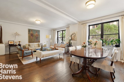 905 West End Avenue 21, Upper West Side, NYC - 4 Bedrooms  
3 Bathrooms  
7 Rooms - 