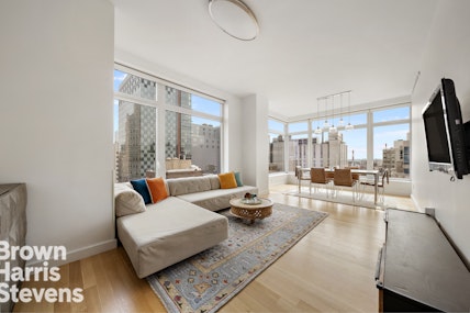 Rental Property at 400 East 67th Street 20C, Upper East Side, NYC - Bedrooms: 3 
Bathrooms: 3.5 
Rooms: 5  - $14,450 MO.