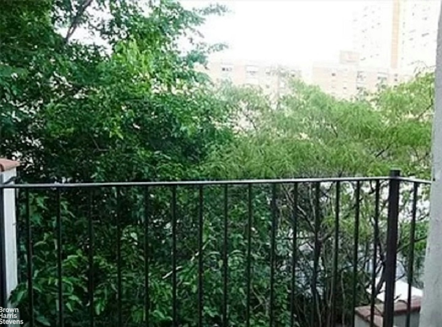 Photo 1 of 623 East 11th Street 4W, East Village, NYC, $3,600, Web #: 22943051