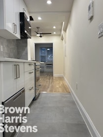 Rental Property at 331 East 33rd Street B, Murray Hill Kips Bay, NYC - Bedrooms: 1 
Bathrooms: 1 
Rooms: 3  - $3,250 MO.