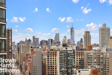 300 East 40th Street 25R, Murray Hill, NYC - 1 Bedrooms  
1.5 Bathrooms  
3.5 Rooms - 