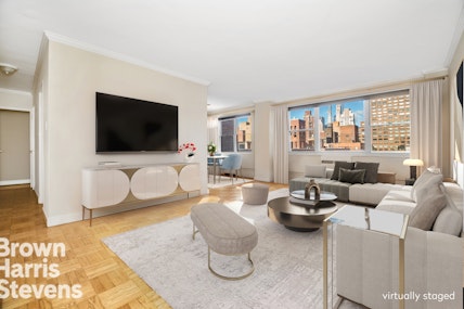 Property for Sale at 1175 York Avenue 16M, Upper East Side, NYC - Bedrooms: 2 
Bathrooms: 1 
Rooms: 4  - $859,000