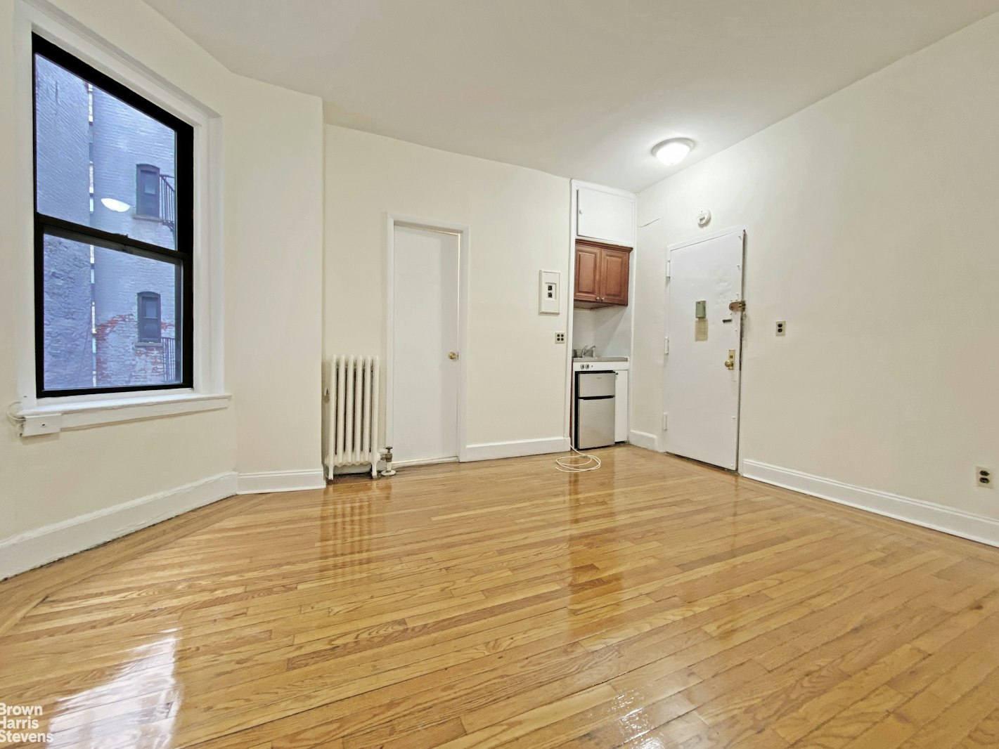 Photo 1 of 245 West 75th Street 4D, Upper West Side, NYC, $2,350, Web #: 22958905