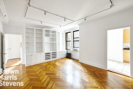 Rental Property at 203 West 90th Street 6F, Upper West Side, NYC - Bedrooms: 1 
Bathrooms: 1.5 
Rooms: 3  - $5,000 MO.