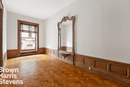Property for Sale at 16 East 63rd Street 2, Upper East Side, NYC - Bedrooms: 1 
Bathrooms: 1 
Rooms: 3.5 - $1,199,000