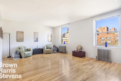 Property for Sale at 45 West 11th Street 8C, Greenwich Village, NYC - Bedrooms: 2 
Bathrooms: 1 
Rooms: 4  - $1,295,000