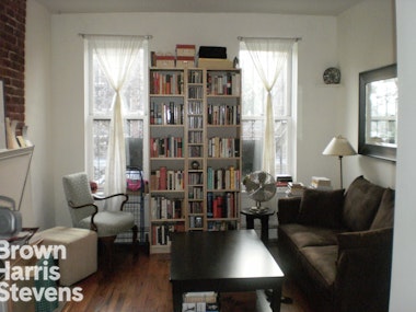 Rental Property at 447 Hicks Street 2B, Cobble Hill, Brooklyn, NY - Bedrooms: 1 
Bathrooms: 1 
Rooms: 3  - $2,600 MO.