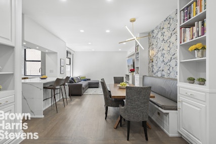 Property for Sale at 203 West 90th Street 6G, Upper West Side, NYC - Bedrooms: 2 
Bathrooms: 1.5 
Rooms: 4  - $1,600,000