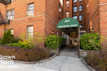 Property for Sale at 3600 Fieldston Road 4G, Fieldston, New York - Bedrooms: 2 
Bathrooms: 2 
Rooms: 5  - $389,000