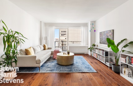 Property for Sale at 159 West 53rd Street 21F, Midtown West, NYC - Bedrooms: 1 
Bathrooms: 1 
Rooms: 3  - $900,000