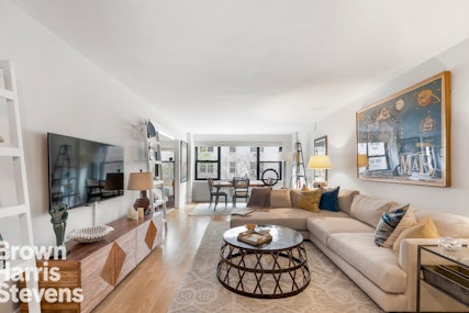 Property for Sale at 140 East 83rd Street 4D, Upper East Side, NYC - Bathrooms: 1 
Rooms: 2.5 - $635,000