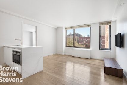 Rental Property at 270 West 17th Street 4E, Chelsea, NYC - Bedrooms: 1 
Bathrooms: 1 
Rooms: 3  - $4,900 MO.