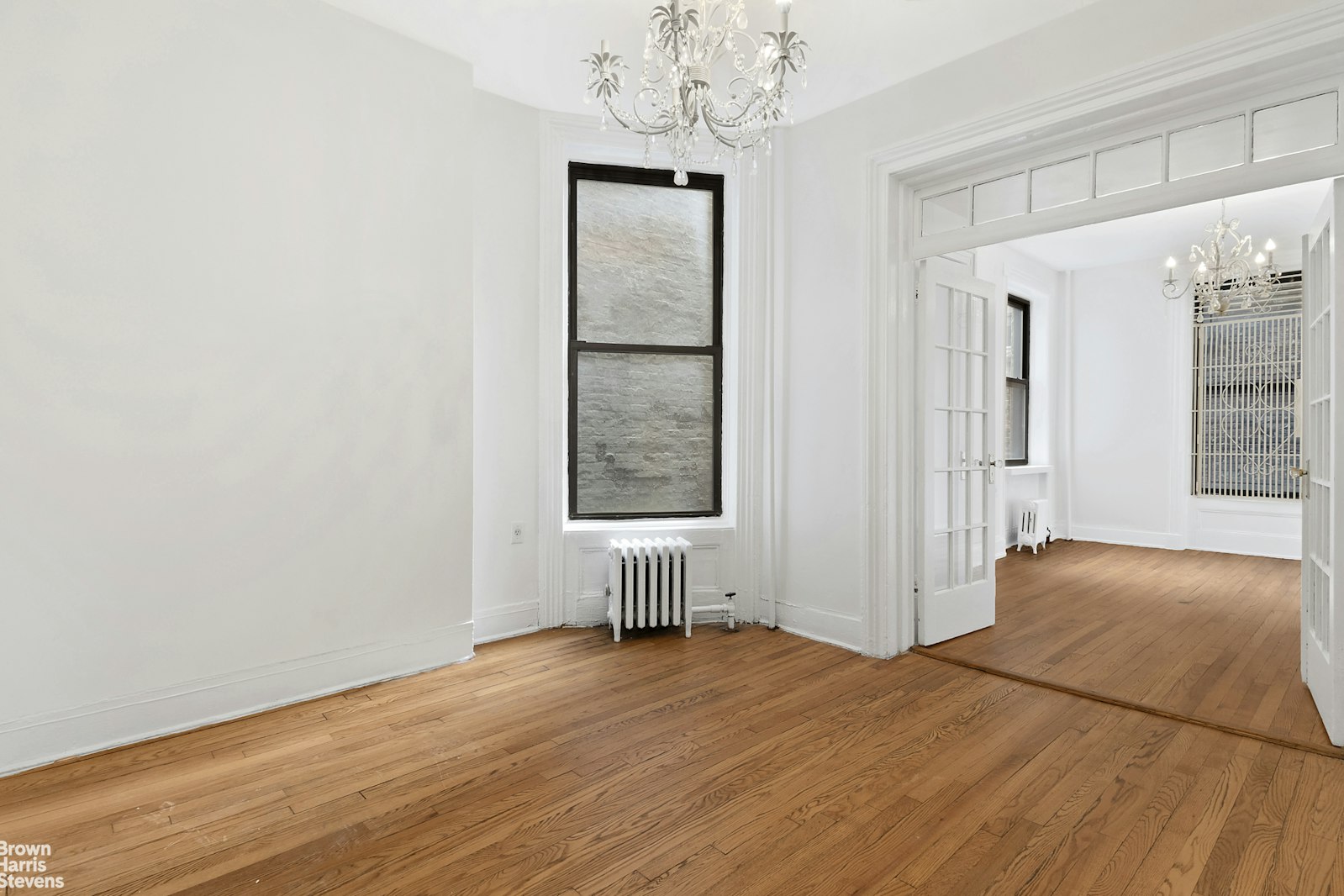 Photo 1 of 184 West 10th Street 4C, West Village, NYC, $3,750, Web #: 23003421