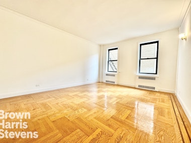 Rental Property at 386 Fort Washington Ave 4D, Upper Manhattan, NYC - Bedrooms: 1 
Bathrooms: 1 
Rooms: 3  - $2,500 MO.