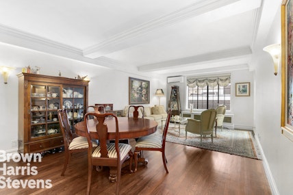 Property for Sale at 227 East 57th Street 19B, Midtown East, NYC - Bedrooms: 2 
Bathrooms: 2 
Rooms: 6  - $1,249,000