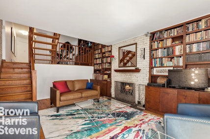 Property for Sale at 49 East 12th Street 5A, Greenwich Village, NYC - Bedrooms: 1 
Bathrooms: 1 
Rooms: 4  - $825,000