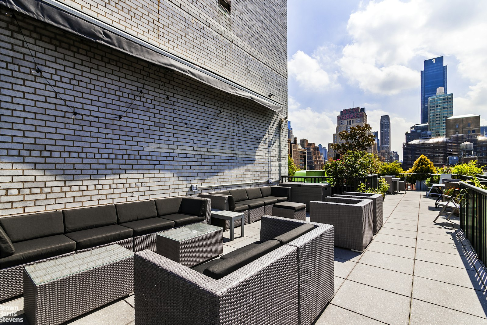 430 West 34th Street, #12J