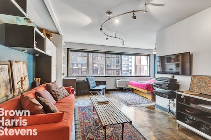 430 West 34th Street 6A, Midtown West, NYC - 1 Bathrooms  
2 Rooms - 