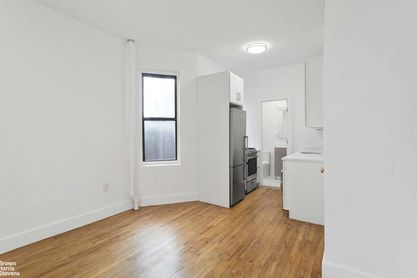 Photo 1 of 34 East 4th Street 3Rw, Noho, NYC, $4,495, Web #: 23040069