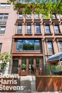 274 Lenox Avenue, Upper Manhattan, NYC - 3 Bedrooms  
3.5 Bathrooms  
7 Rooms - 