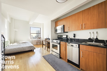 20 West Street 40F, Financial District, NYC - 1 Bathrooms  
2 Rooms - 