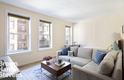 Rental Property at 310 West 94th Street 4E, Upper West Side, NYC - Bathrooms: 1 
Rooms: 3  - $2,300 MO.