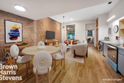 Rental Property at 167 West 87th Street 2, Upper West Side, NYC - Bedrooms: 1 
Bathrooms: 1 
Rooms: 3  - $5,450 MO.