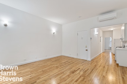 Rental Property at 856 Lexington Avenue 3, Upper East Side, NYC - Bedrooms: 1 
Bathrooms: 1 
Rooms: 3  - $4,595 MO.