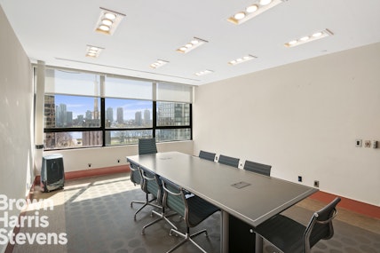 305 East 47th Street 9A, Midtown East, NYC - 3 Bathrooms  
10 Rooms - 