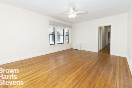 370 Central Park West 102, Upper West Side, NYC - 1 Bedrooms  
1 Bathrooms  
3 Rooms - 