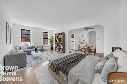 357 West 55th Street 5C, Midtown West, NYC - 1 Bathrooms  
2.5 Rooms - 