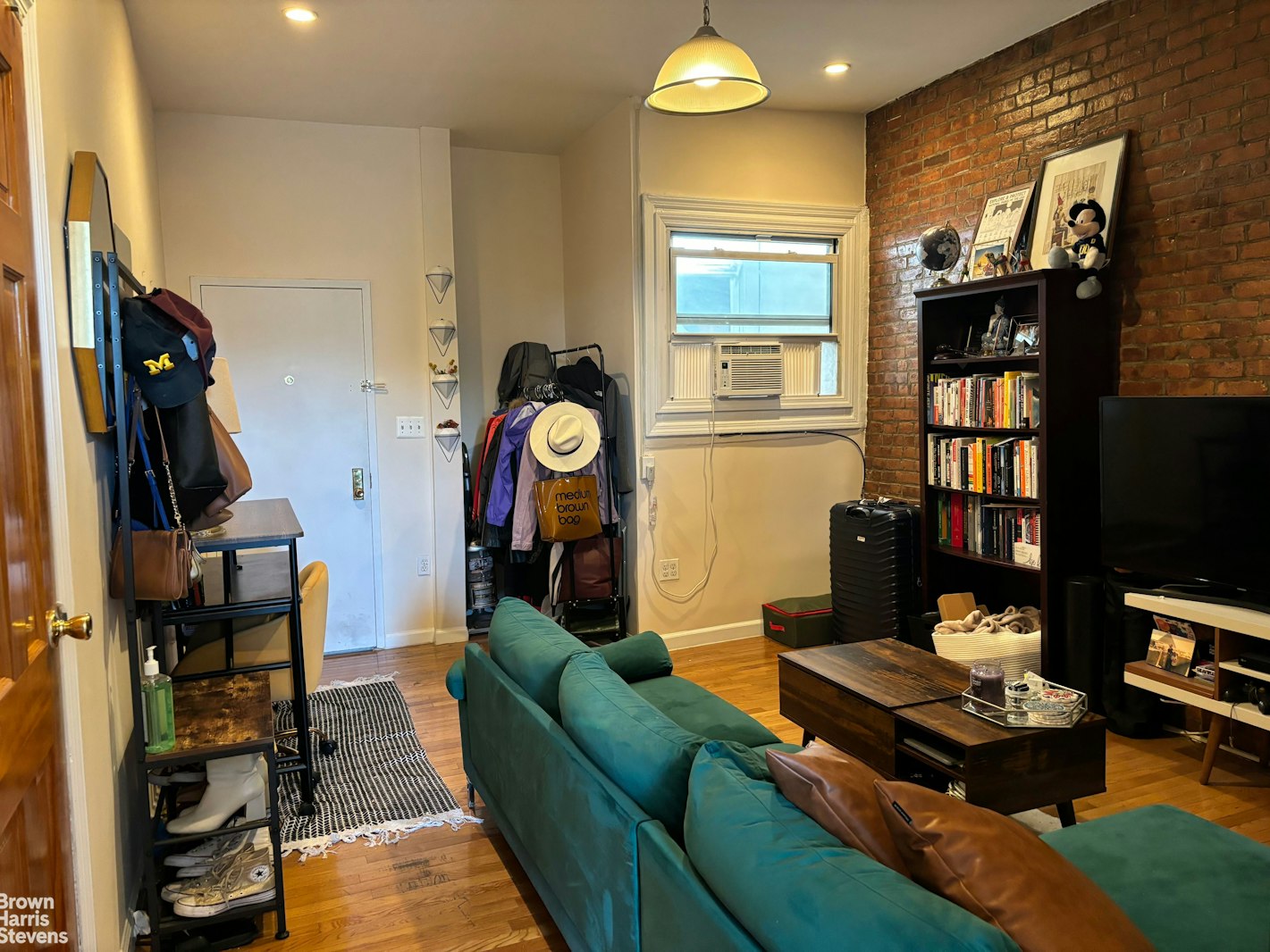 Photo 1 of 295 Flatbush Avenue 4, Park Slope, Brooklyn, NY, $3,300, Web #: 23091032