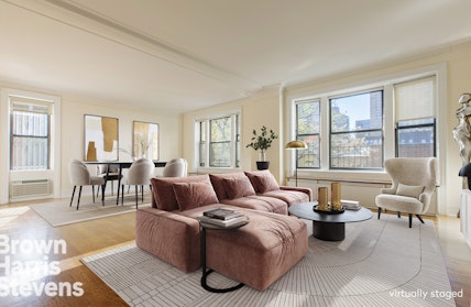 260 West 72nd Street 4Cd, Upper West Side, NYC - 4 Bedrooms  
3 Bathrooms  
7 Rooms - 