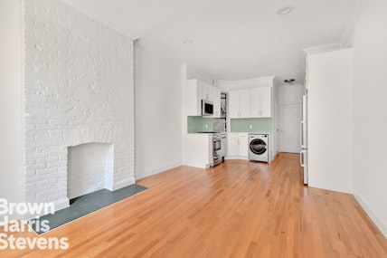 Rental Property at 36 East 4th Street 3Fe, Noho, NYC - Bedrooms: 1 
Bathrooms: 1 
Rooms: 3  - $4,950 MO.