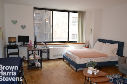 250 West 89th Street 8A, Upper West Side, NYC - 1 Bathrooms  
2 Rooms - 